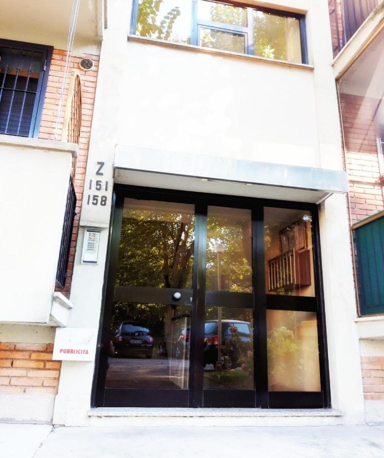 Отель San Donato Policlinico Bbking Сан-Донато-Миланезе Экстерьер фото